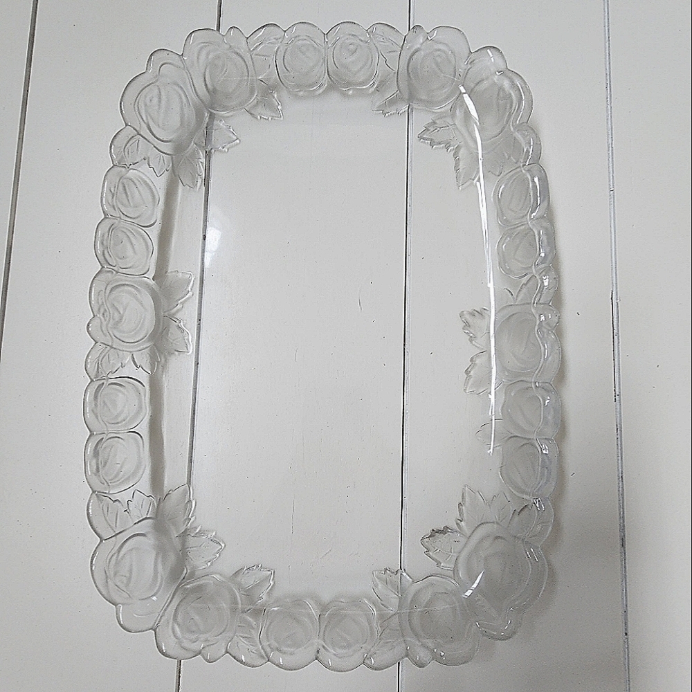 Fifth Avenue Invalid Rose Tray